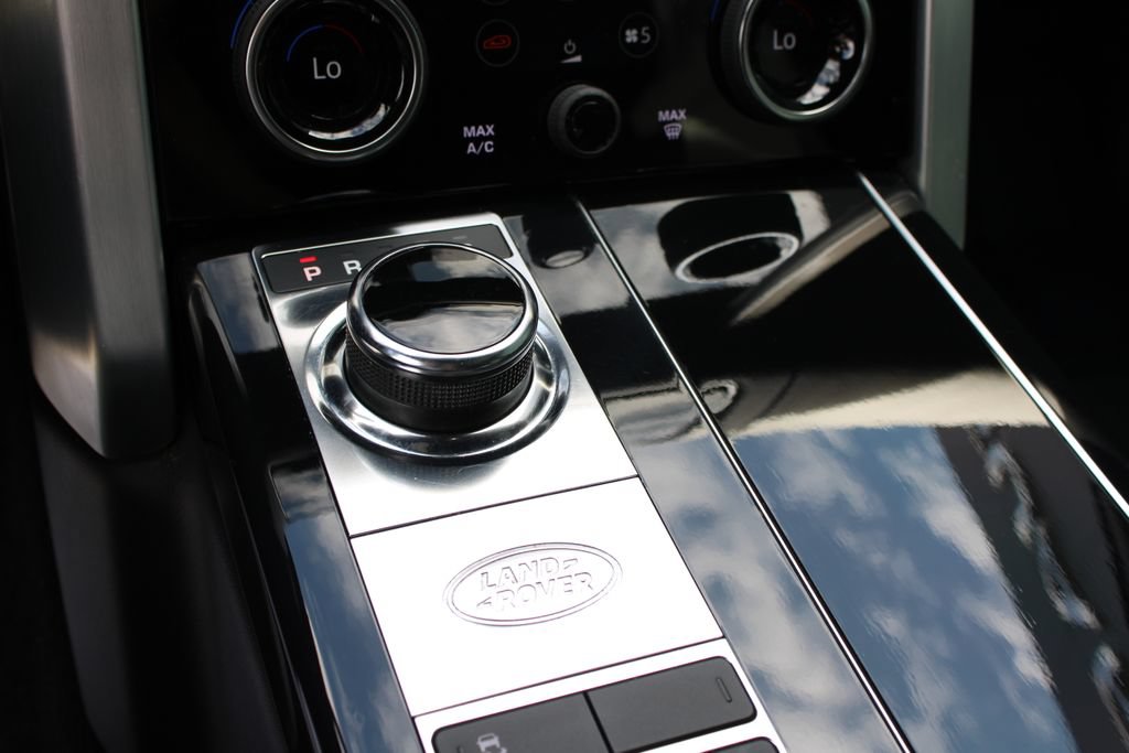 Used 2019 Land Rover Range Rover Supercharged AWD/4WD image 16