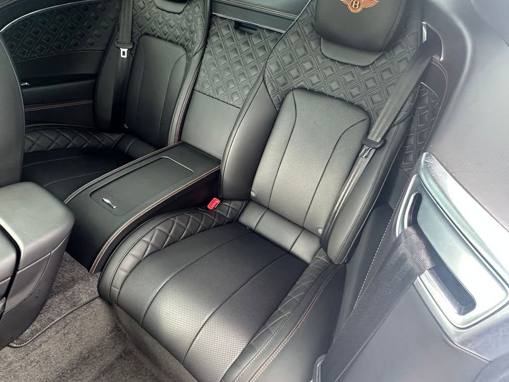 Used 2021 Bentley Continental GT image 29