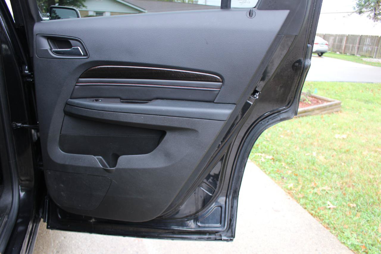 Used 2015 GMC Terrain Denali FWD image 32