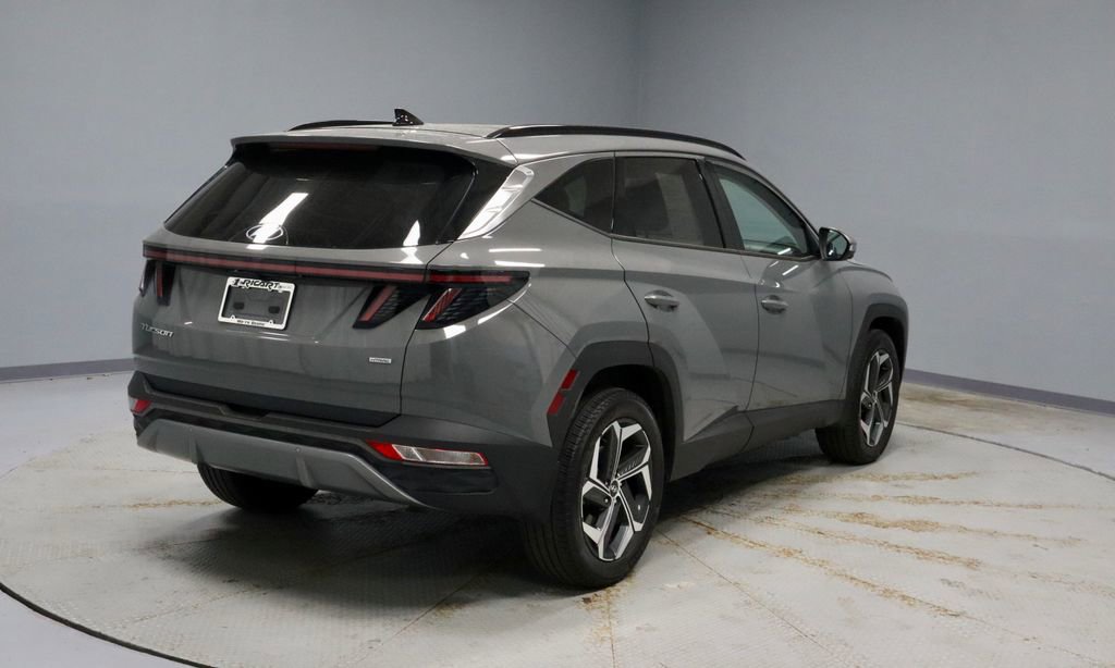 Certified 2024 Hyundai Tucson Limited AWD/4WD image 11