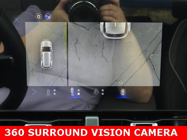 New 2026 Chevrolet Equinox LT w/ Safety and Technology Package image 9