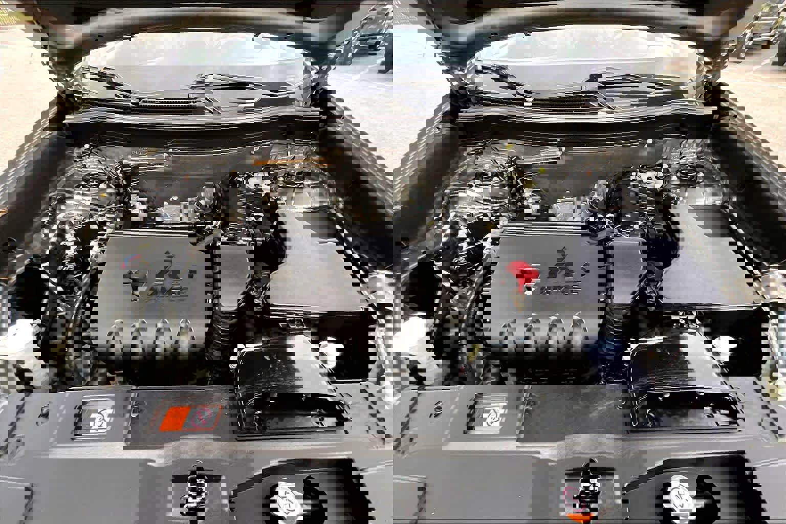 Used 2019 Mitsubishi Outlander SEL image 31