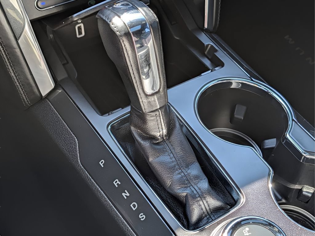 Used 2019 Ford Explorer Platinum AWD/4WD image 23