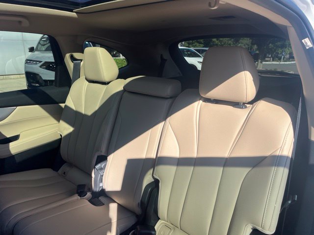 Certified 2024 Acura MDX SH-AWD image 39