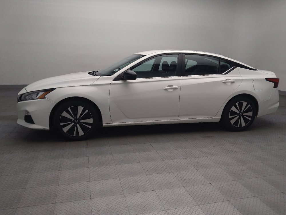 Used 2021 Nissan Altima 2.5 SR FWD image 2