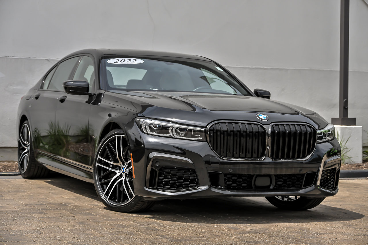 Used 2022 BMW 750i xDrive w/ Executive Package AWD/4WD image 1
