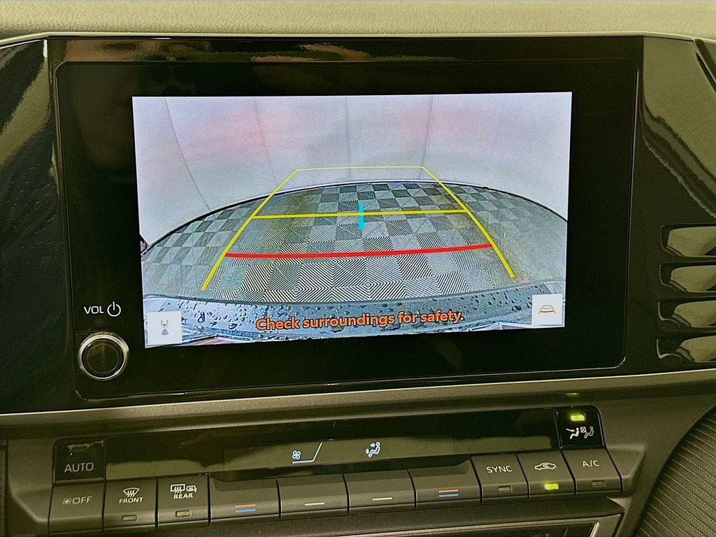 Certified 2025 Toyota Camry SE image 14