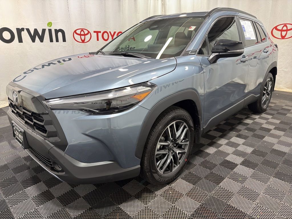 Used 2026 Toyota Corolla Cross XLE w/ Convenience Package image 3