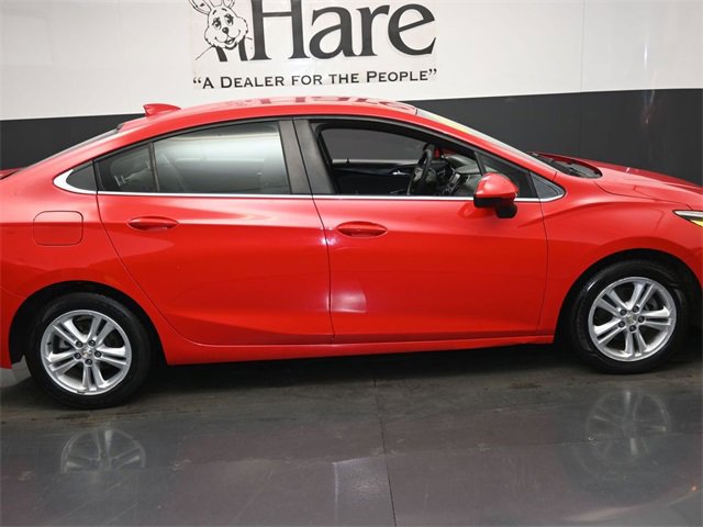 Used 2018 Chevrolet Cruze LT image 29