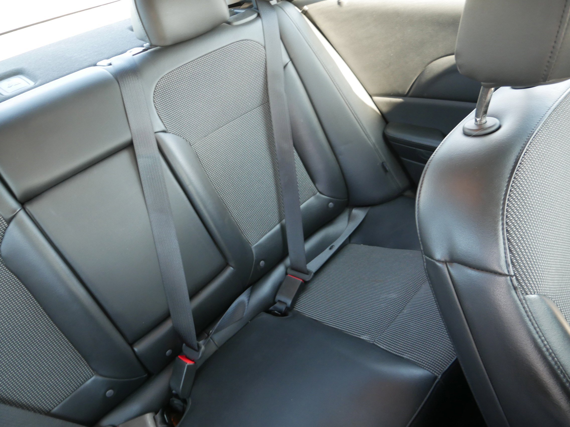Used 2016 Chevrolet Malibu LT image 14
