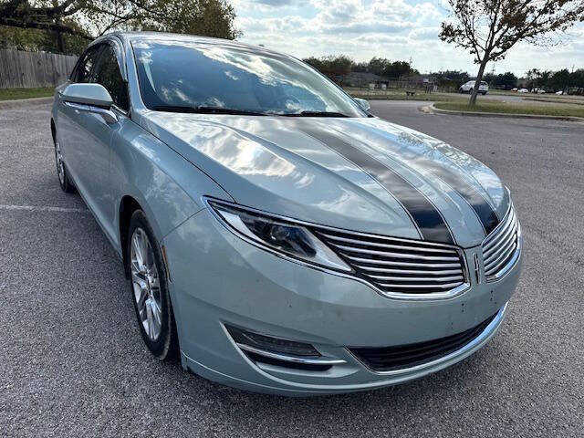 Used 2014 Lincoln MKZ Hybrid w/ Equipment Group 201A Select FWD image 9