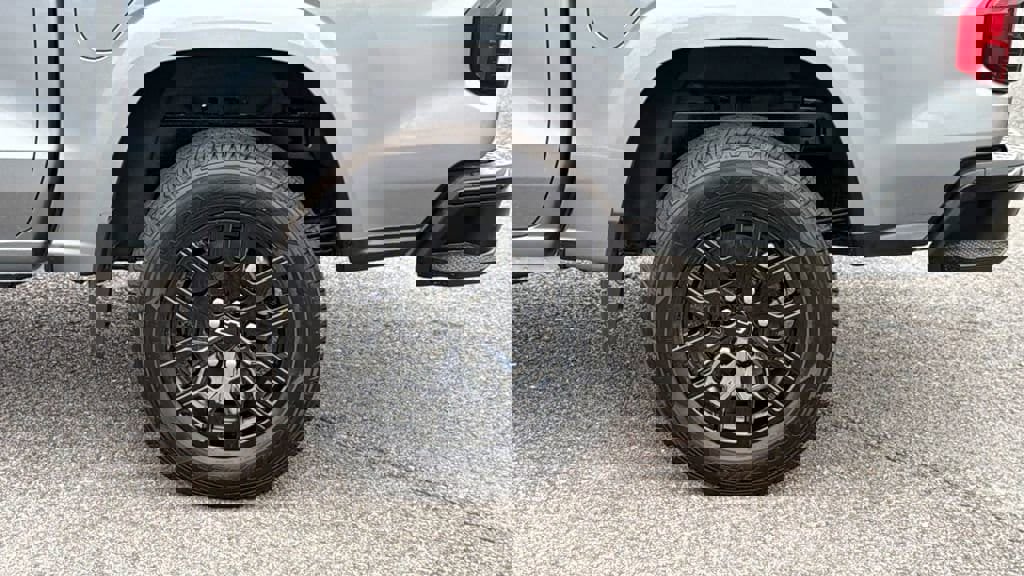 New 2026 Chevrolet Colorado W/T w/ WT Custom Package image 9