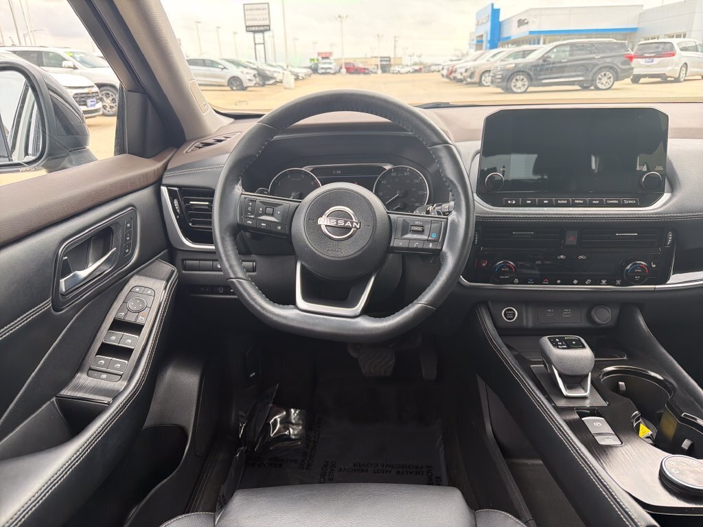 Used 2023 Nissan Rogue SL w/ SL Premium Package AWD/4WD image 15