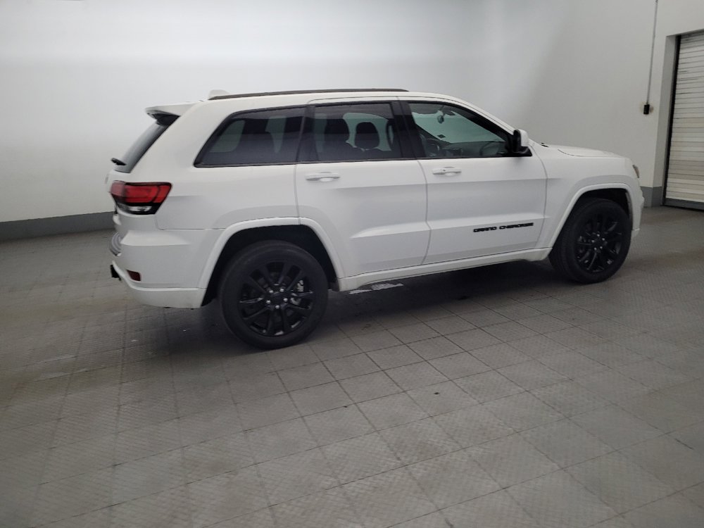 Used 2021 Jeep Grand Cherokee Laredo X image 10