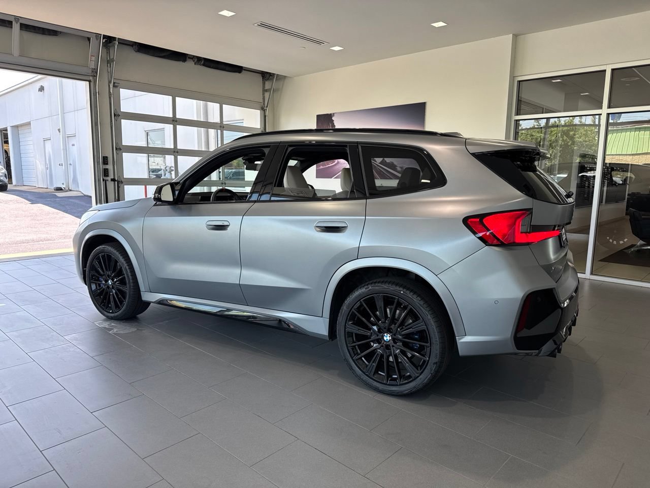 Used 2025 BMW X1 M35i w/ Premium Package AWD/4WD image 5