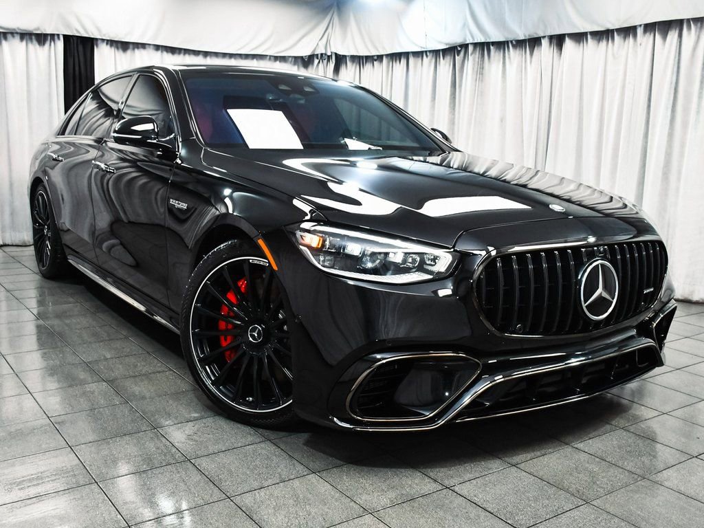 Used 2025 Mercedes-Benz S 63 AMG S w/ AMG Night Package image 3