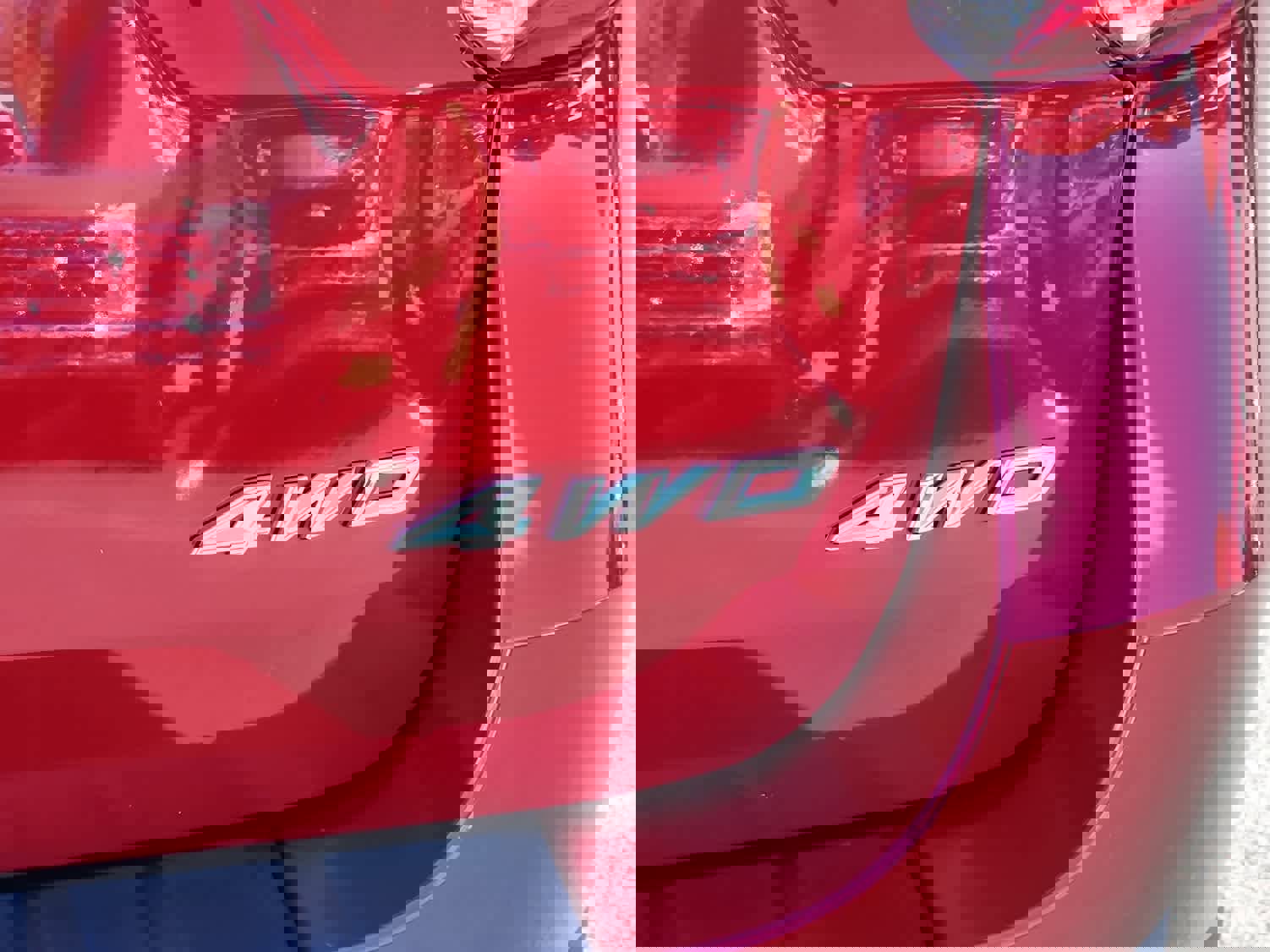 Used 2023 Ford Explorer XLT w/ Equipment Group 202A image 22