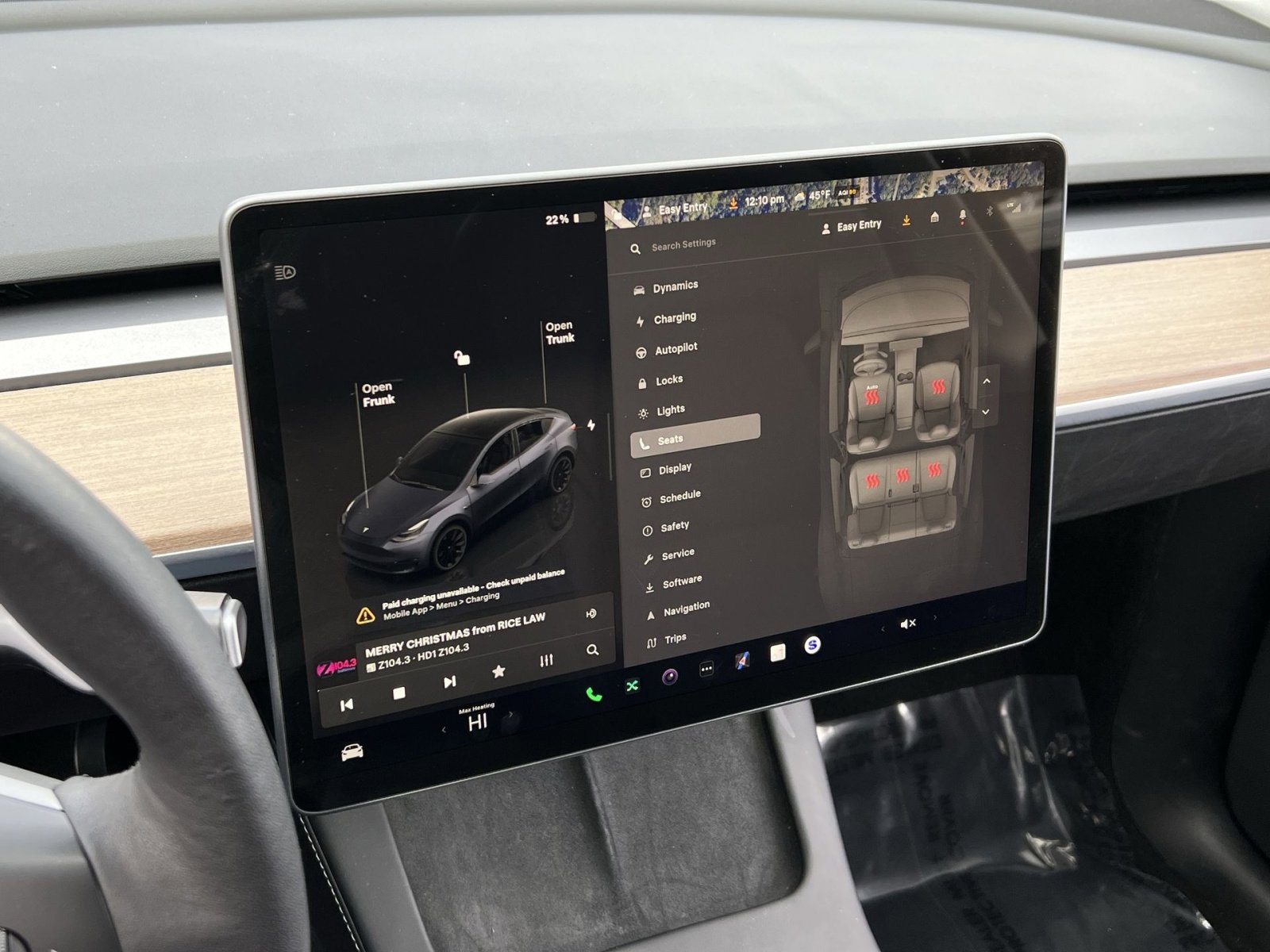 Used 2022 Tesla Model Y Long Range image 32