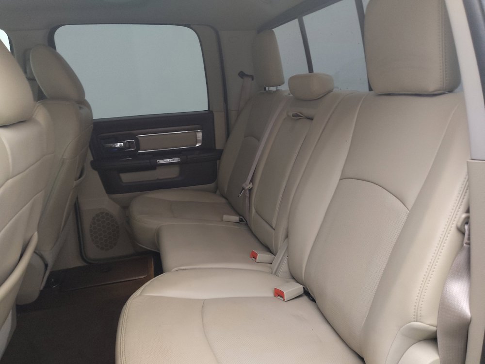 Used 2014 RAM 1500 Laramie RWD image 18