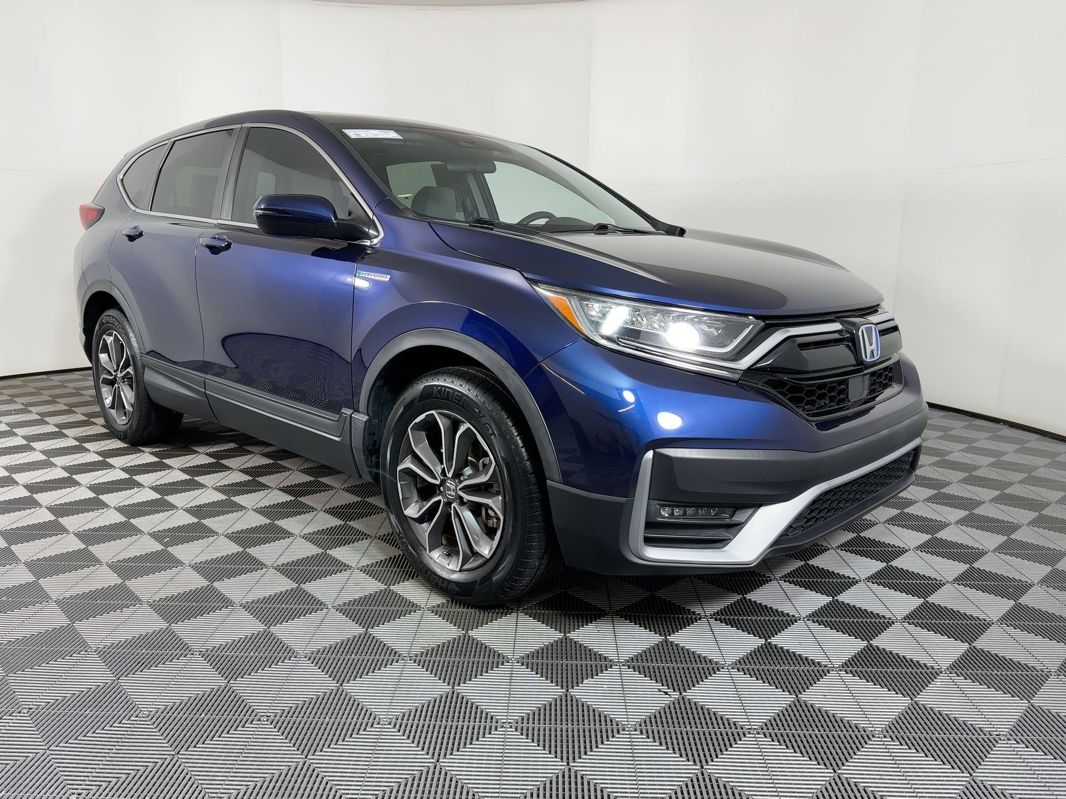 Used 2021 Honda CR-V EX image 5