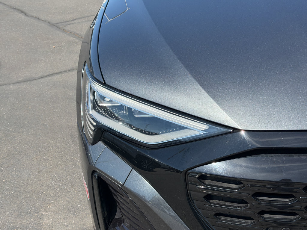 Used 2024 Audi Q8 e-tron Premium AWD/4WD image 4