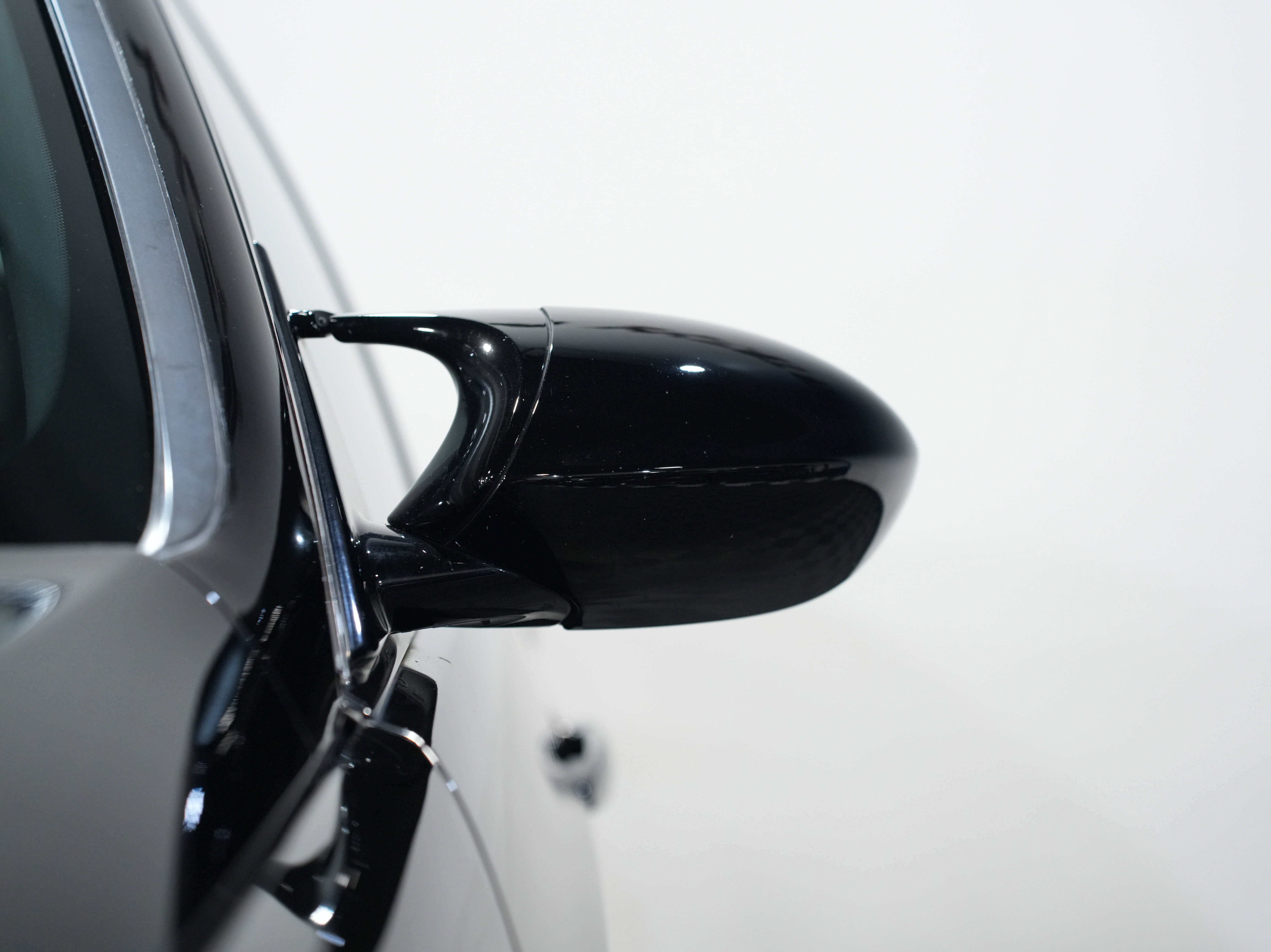 Used 2011 BMW M3 Sedan image 11