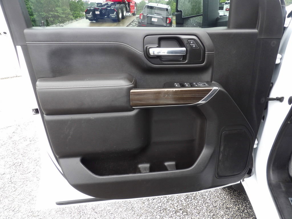 Used 2022 Chevrolet Silverado 2500 LT w/ Convenience Package AWD/4WD image 14