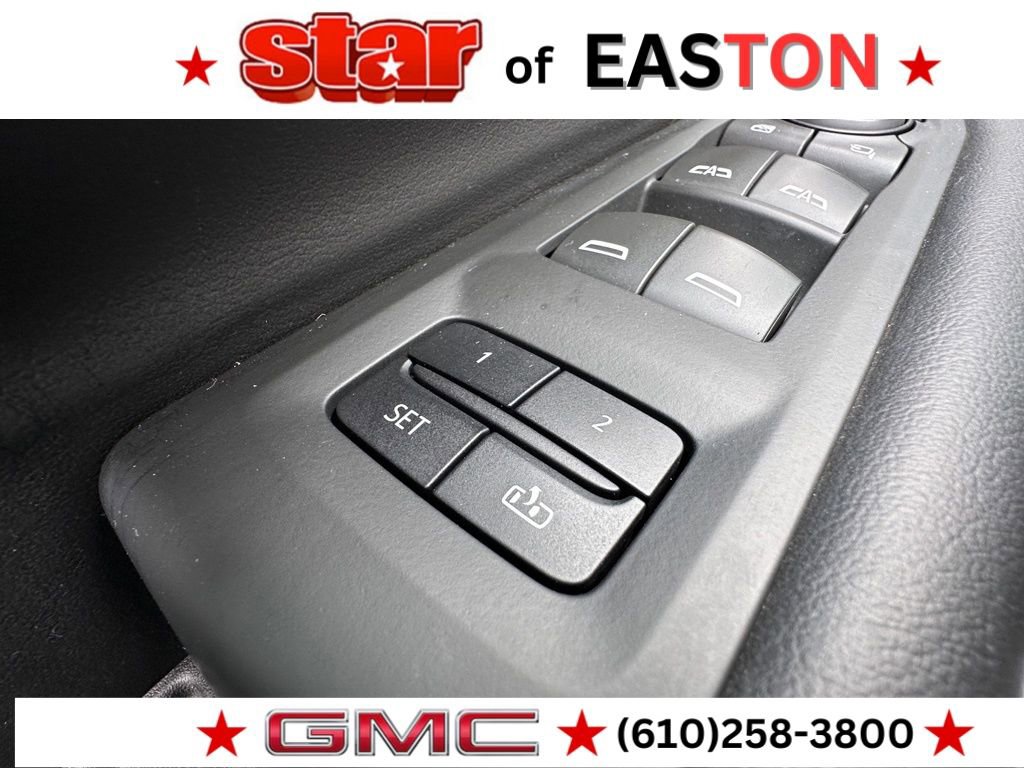 Used 2022 Chevrolet Tahoe RST w/ Luxury Package image 19