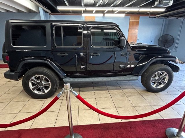 Used 2019 Jeep Wrangler Unlimited Sahara image 5