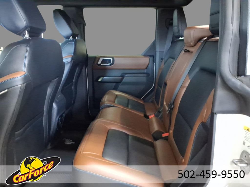 Used 2024 Ford Bronco Outer Banks w/ Sasquatch Package image 10