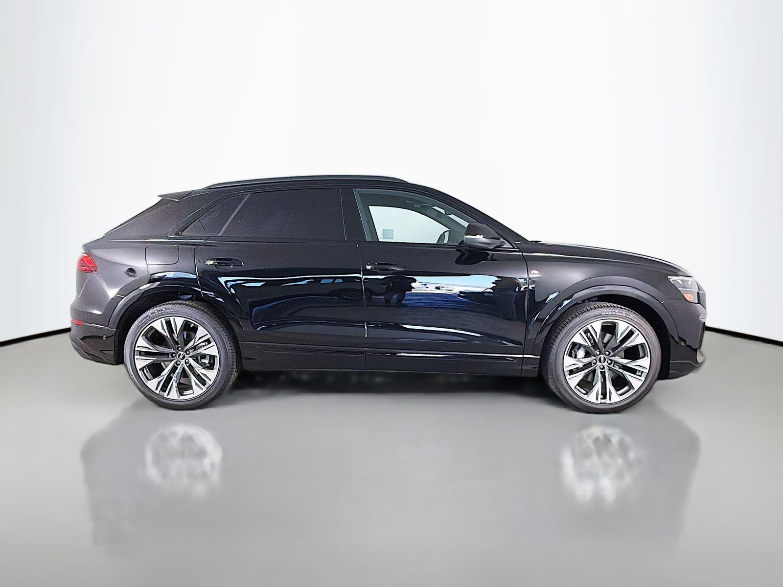 New 2026 Audi Q8 Premium Plus AWD/4WD image 8