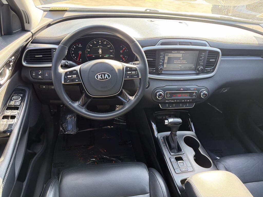 Used 2019 Kia Sorento SX FWD image 9