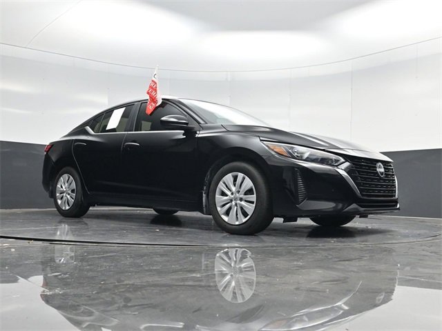 Used 2025 Nissan Sentra S image 47