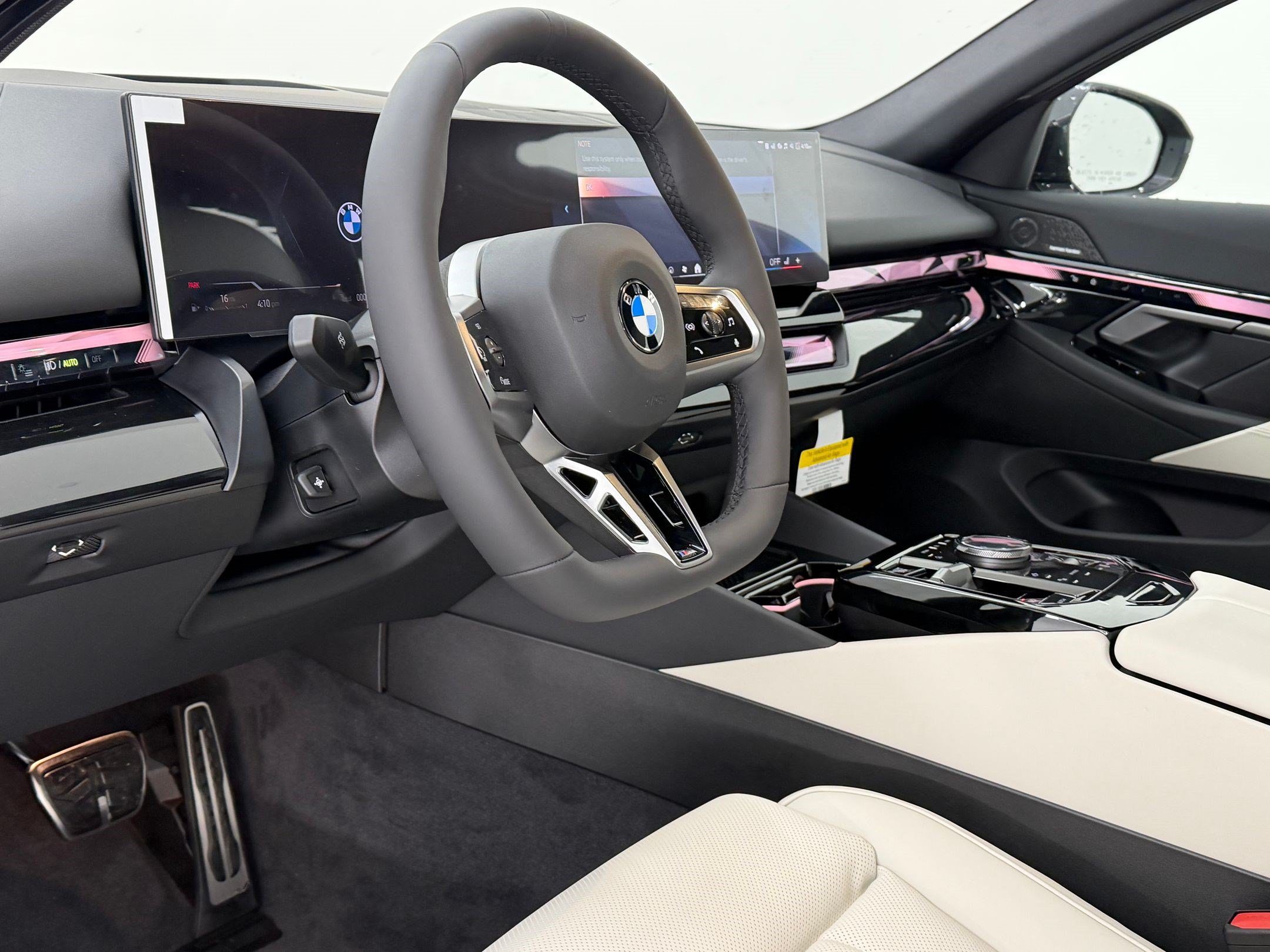 New 2027 BMW 530i w/ M Sport Package RWD image 4
