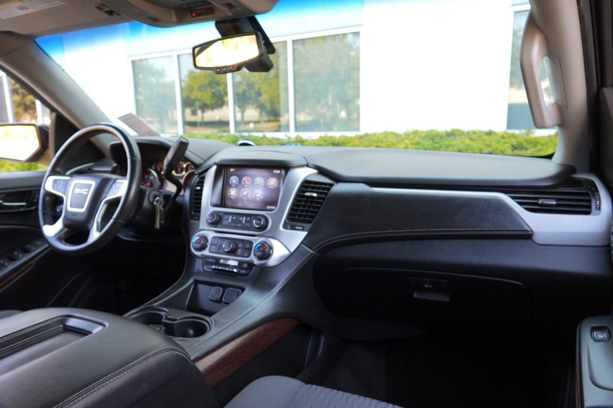 Used 2015 GMC Yukon SLE w/ Convenience Package RWD image 7