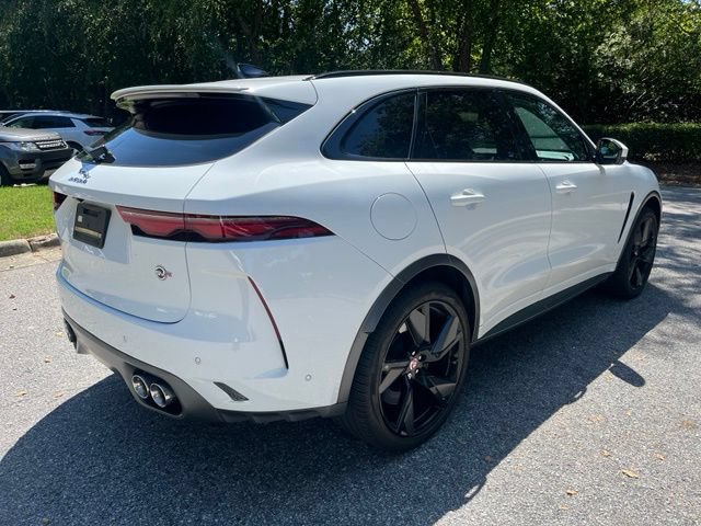 Certified 2023 Jaguar F-PACE SVR AWD/4WD image 9