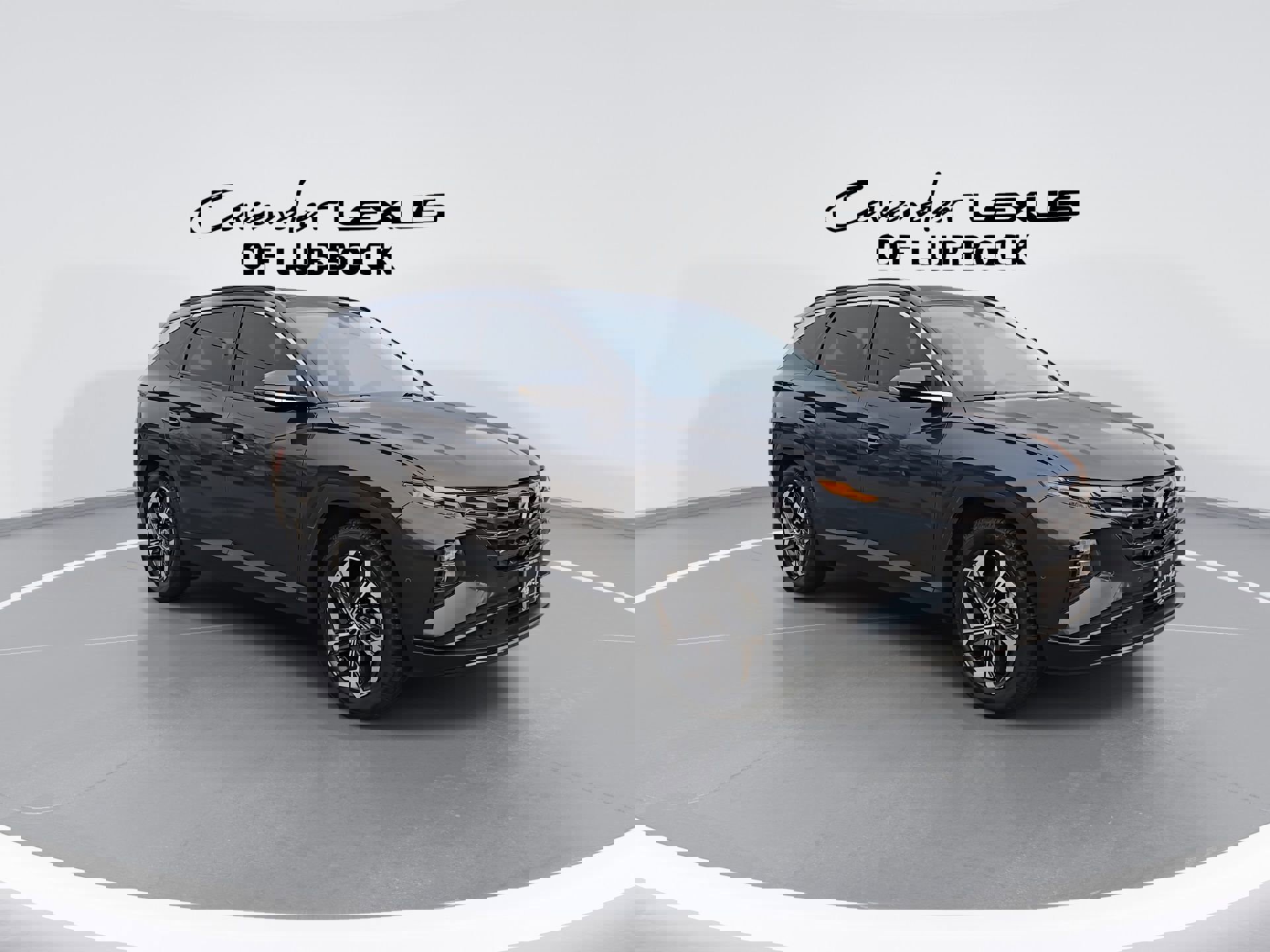 Used 2023 Hyundai Tucson Limited FWD image 2