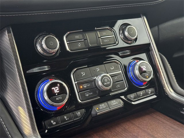 Used 2023 GMC Yukon Denali Ultimate image 18