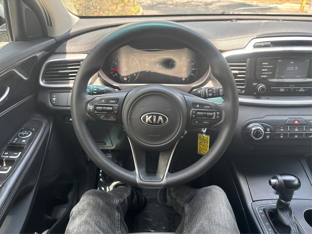 Used 2018 Kia Sorento L FWD image 15