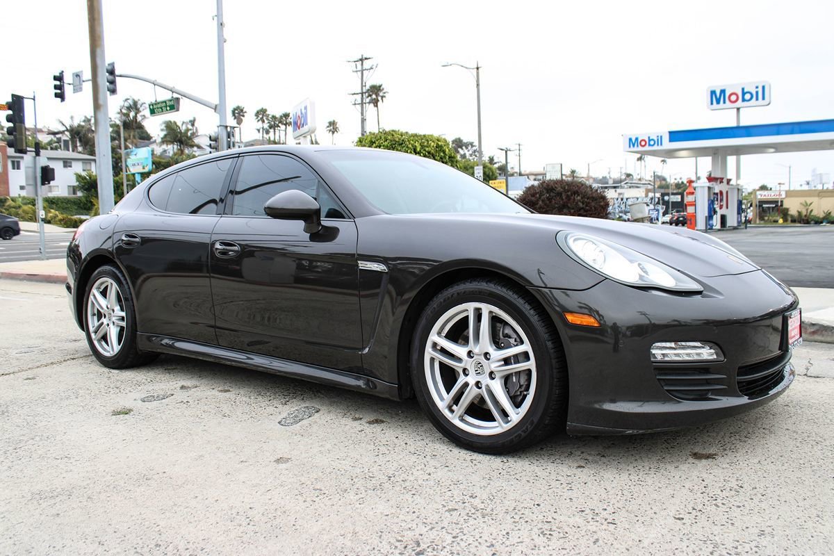 Used 2012 Porsche Panamera image 8