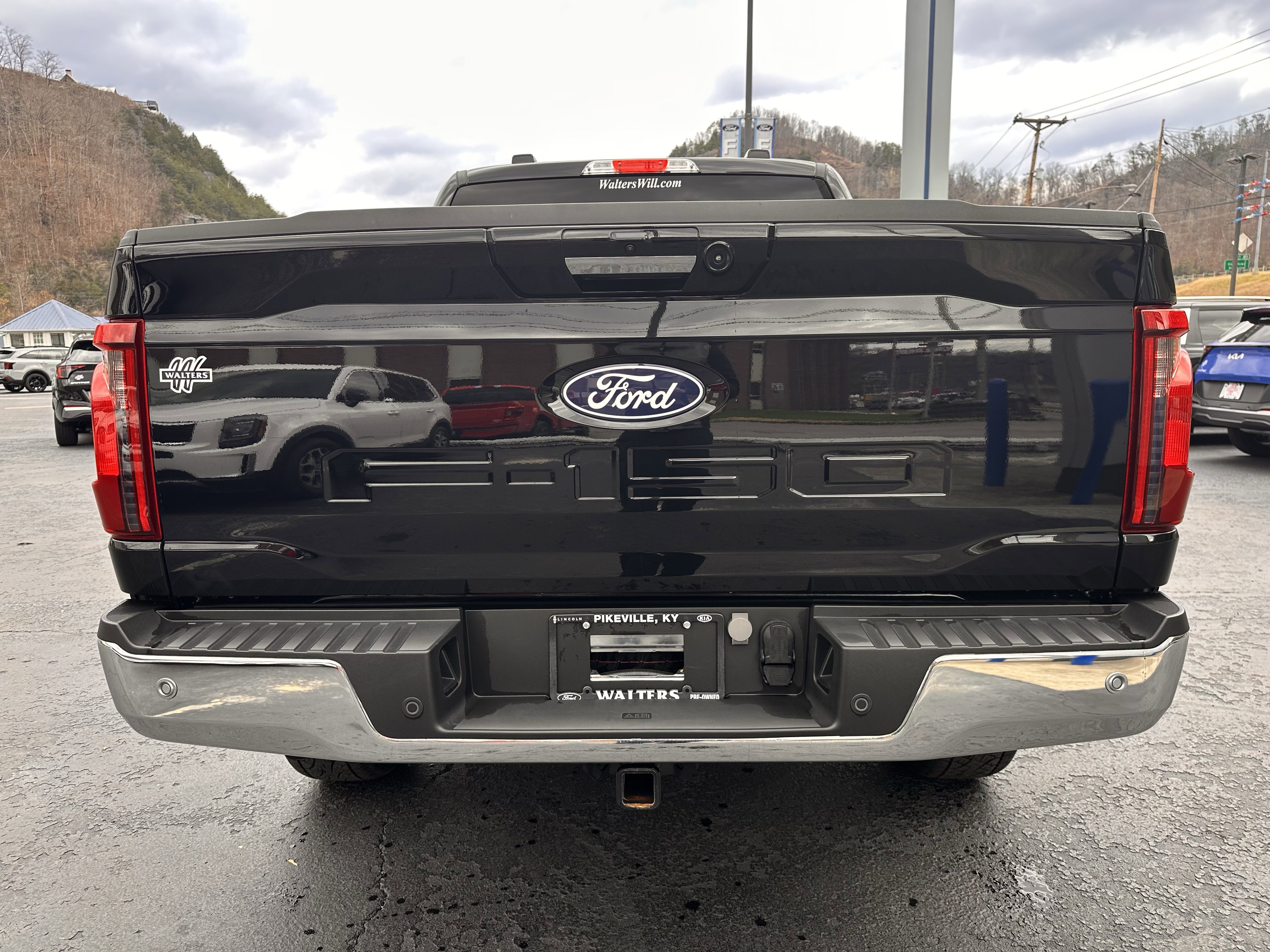 Used 2024 Ford F150 XLT w/ Equipment Group 302A MID image 21