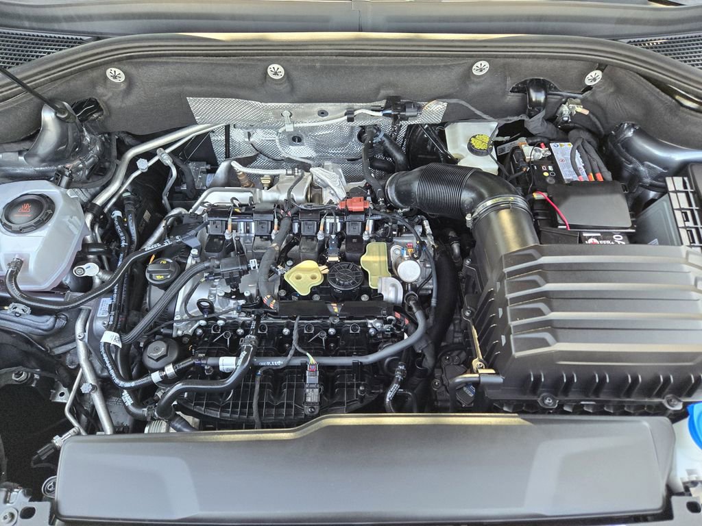 Used 2024 Volkswagen Atlas SE image 34