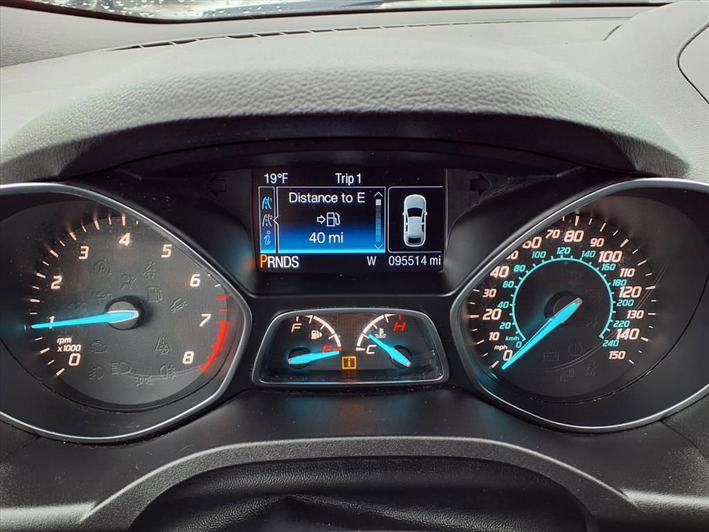 Used 2016 Ford Escape SE image 18