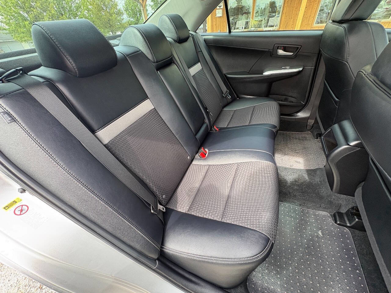 Used 2013 Toyota Camry SE w/ Convenience Pkg FWD image 35