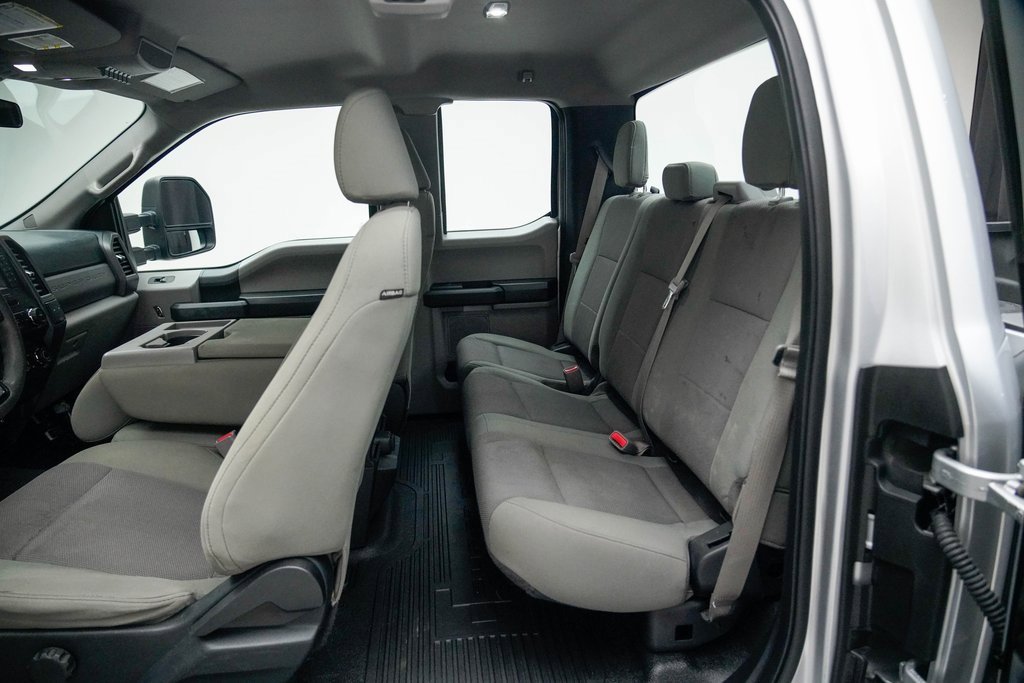 Used 2017 Ford F350 XL image 24