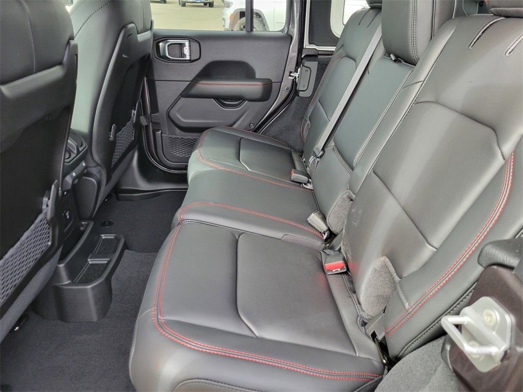 New 2025 Jeep Wrangler Unlimited Rubicon image 4