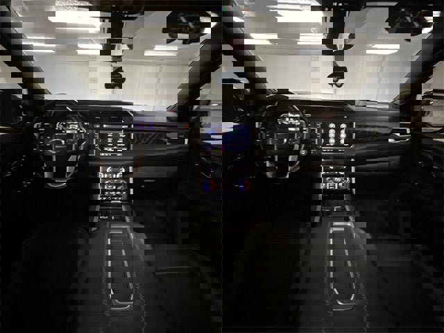 Certified 2021 GMC Yukon Denali w/ Denali Premium Package image 21