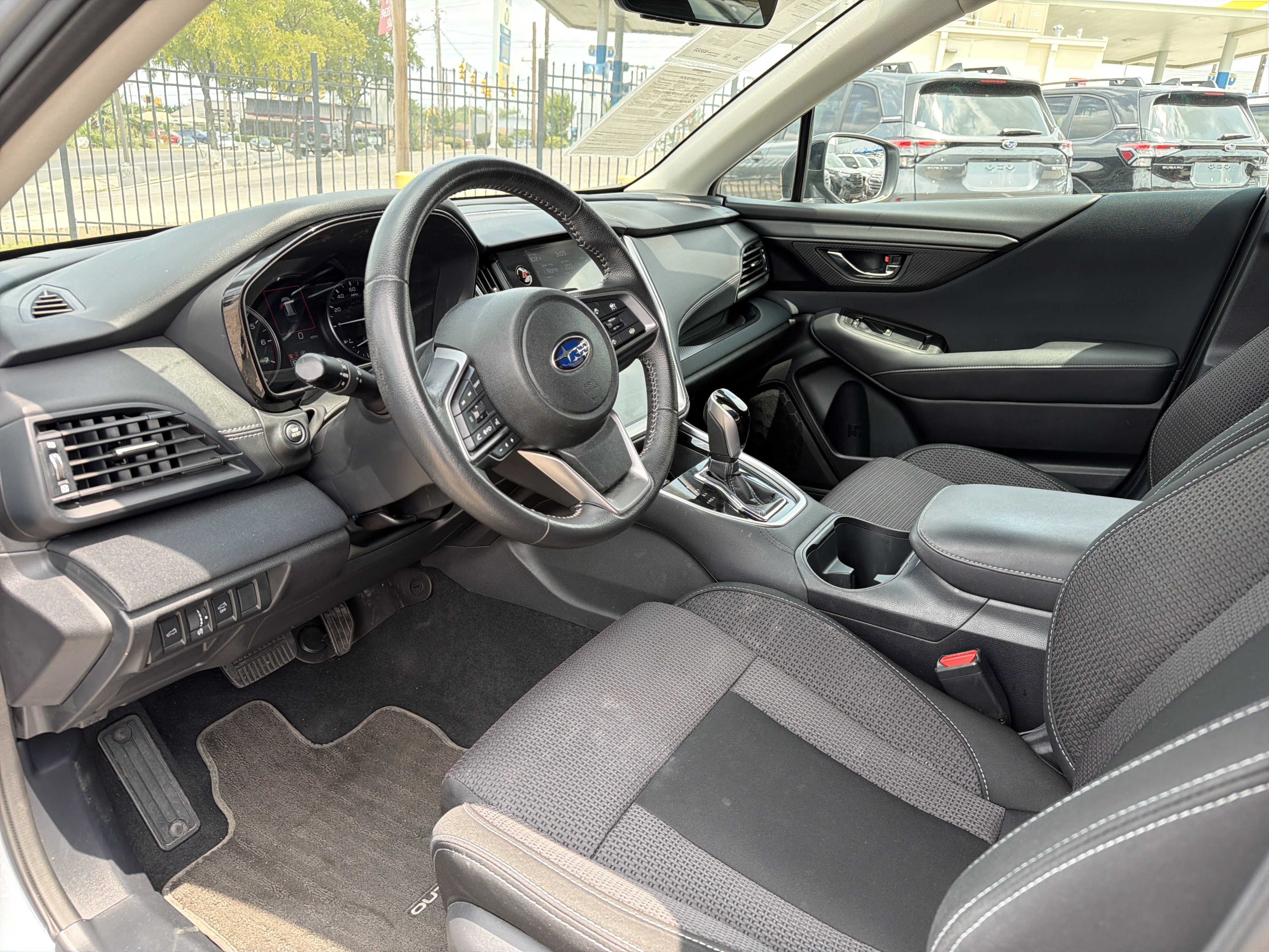 Certified 2024 Subaru Outback Premium AWD/4WD image 22