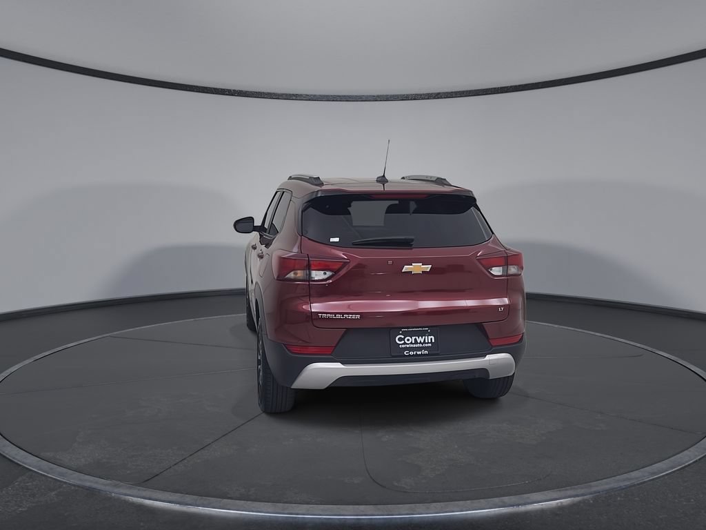 Used 2023 Chevrolet TrailBlazer LT FWD image 14