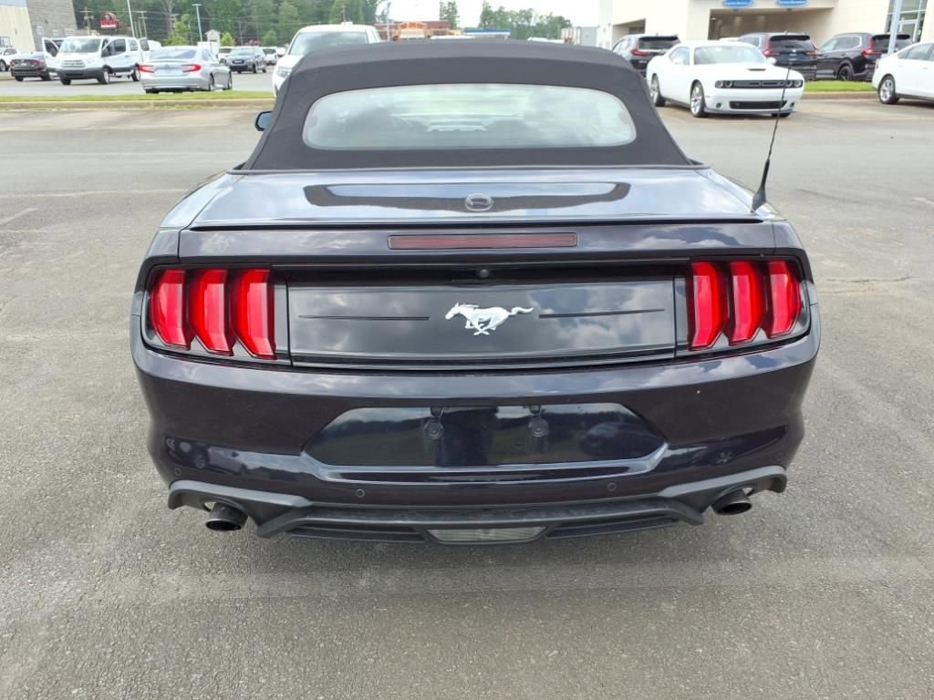 Used 2023 Ford Mustang Premium image 4